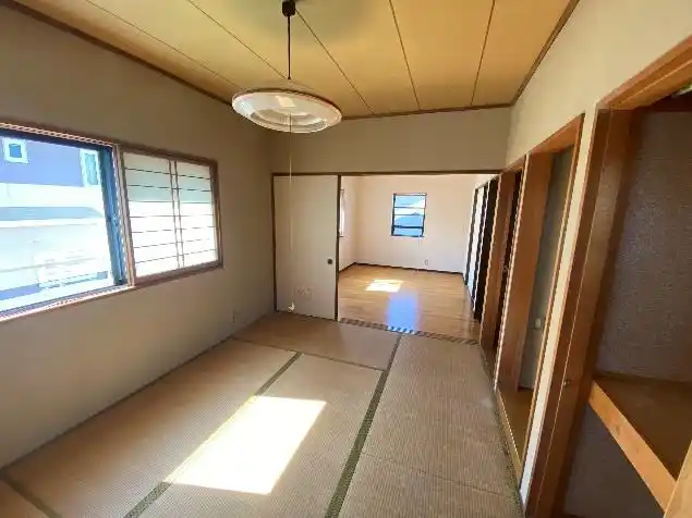 View 12