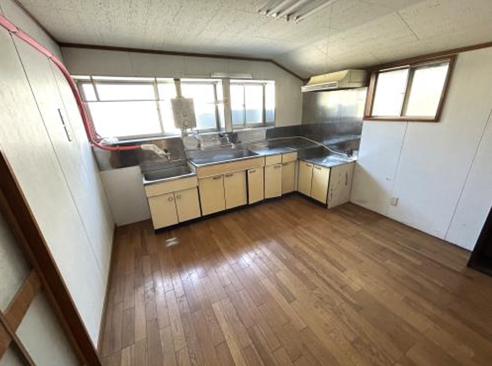 View 7