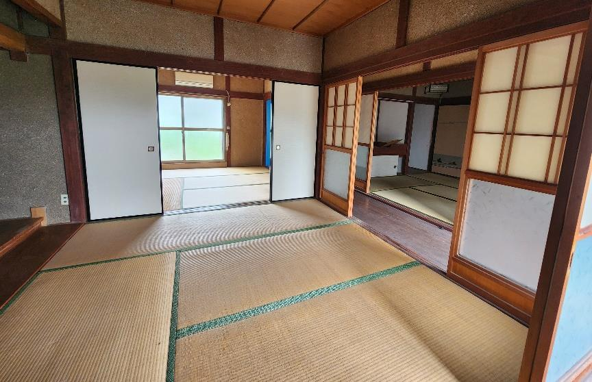 View 12