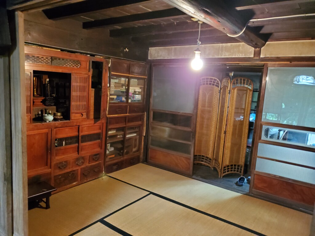 View 3