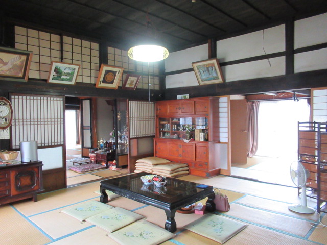 View 3