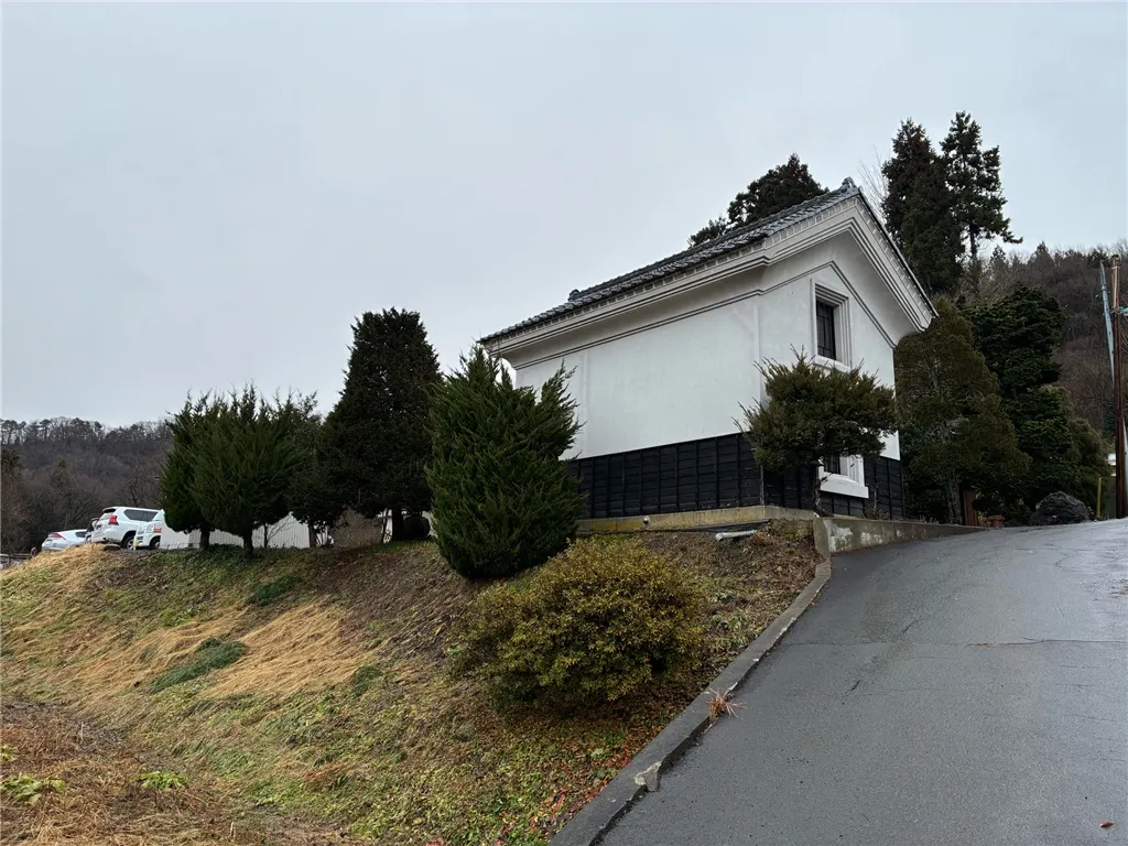 View 2