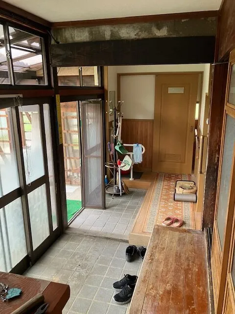 View 3