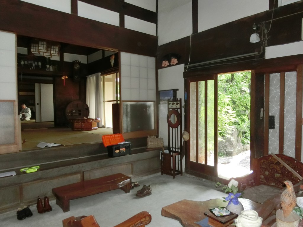 View 3