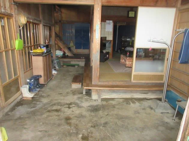 View 2