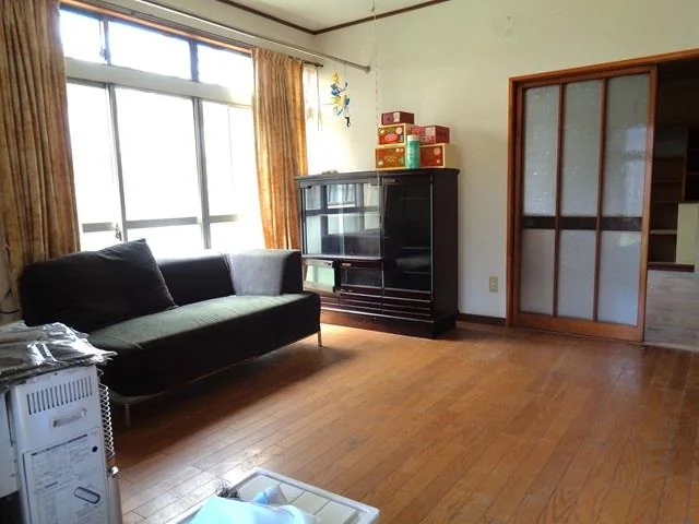 View 3