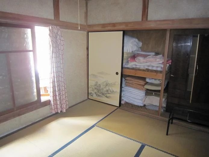 View 8