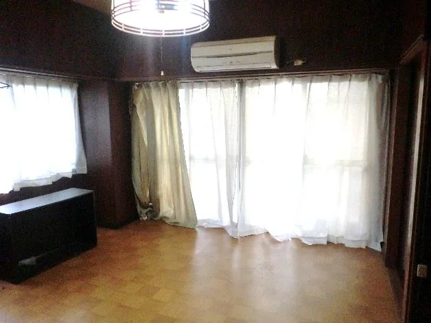 View 10
