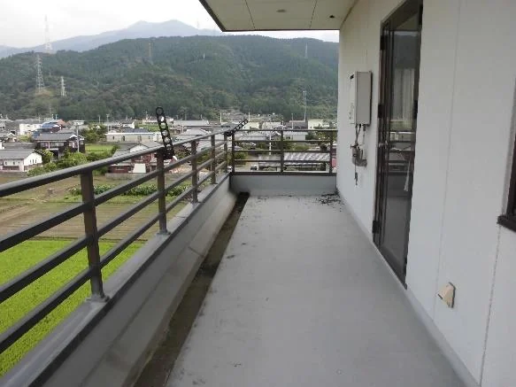 View 8