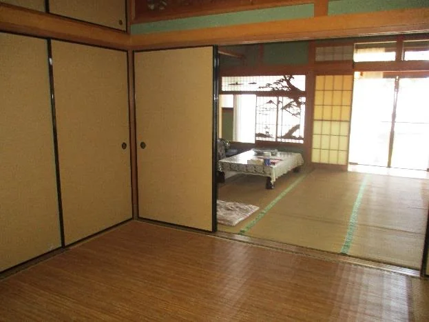 View 3