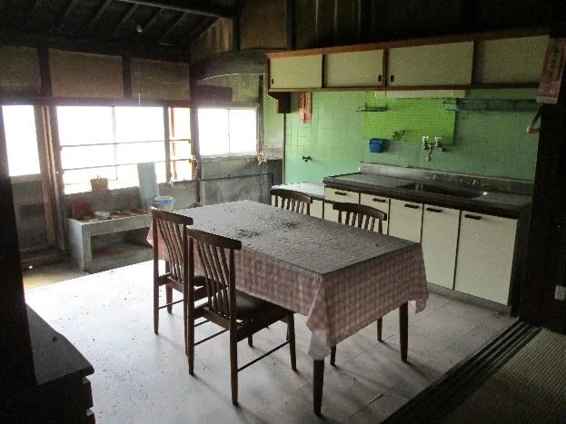 View 8
