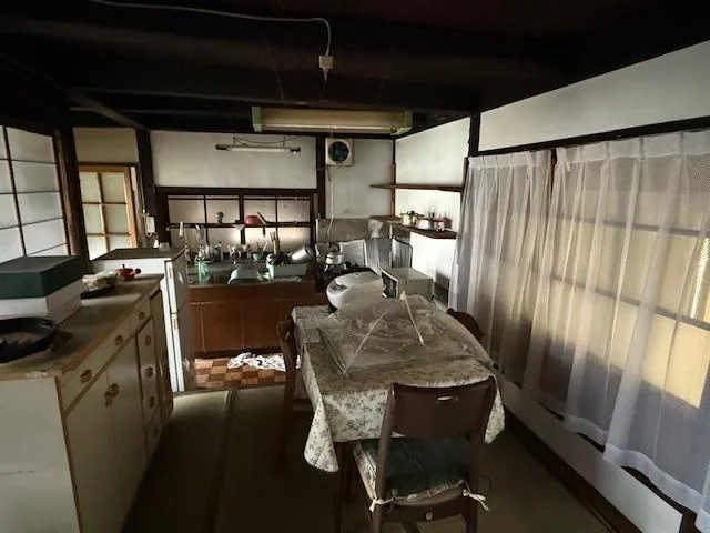 View 3