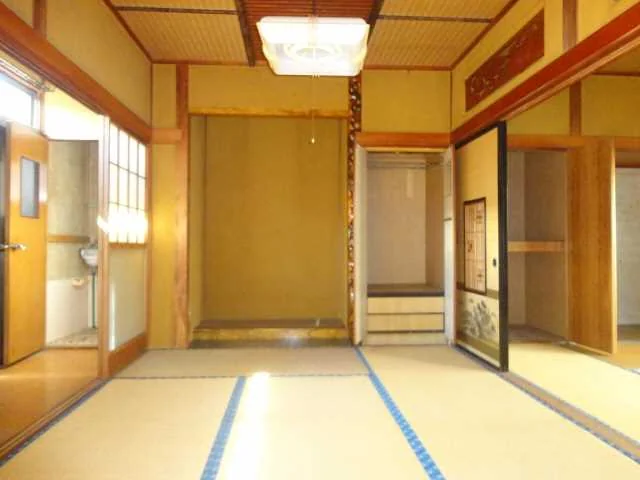 View 3