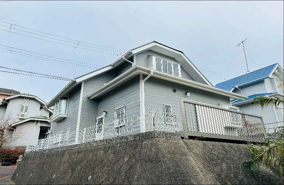 View 3