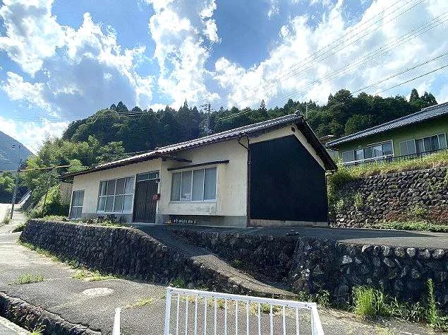 View 2