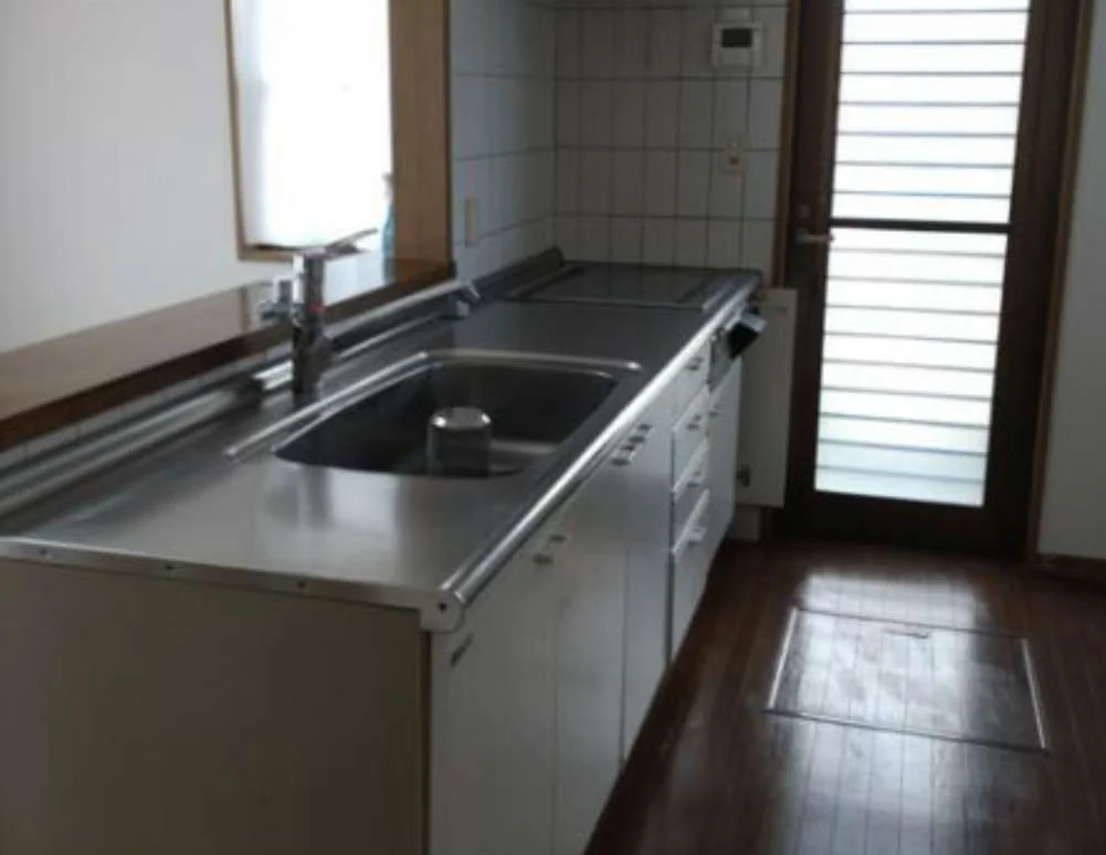 View 8