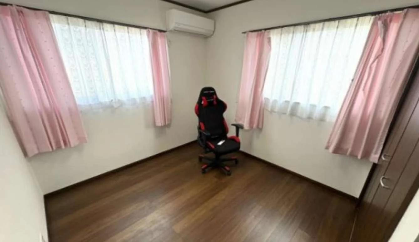 View 2
