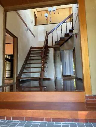 View 3