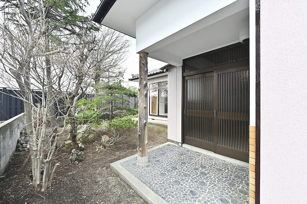 View 3
