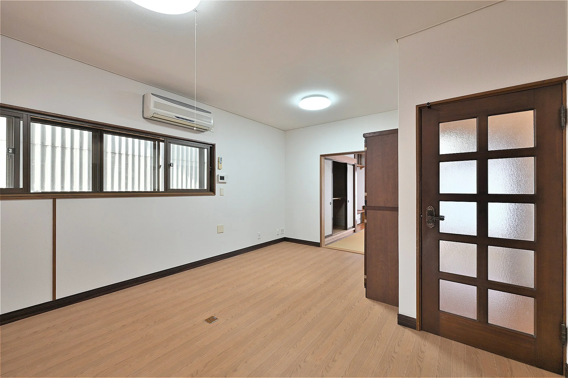 View 10