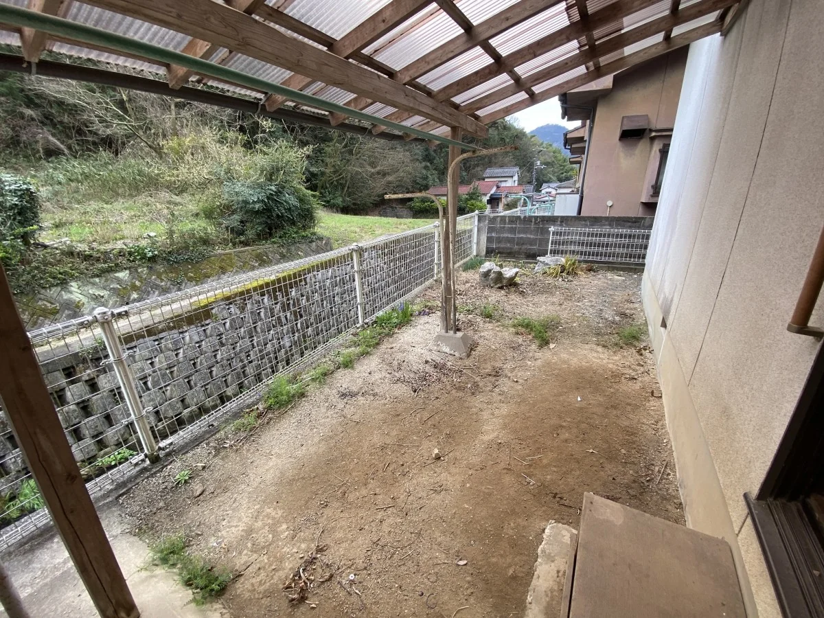 View 9