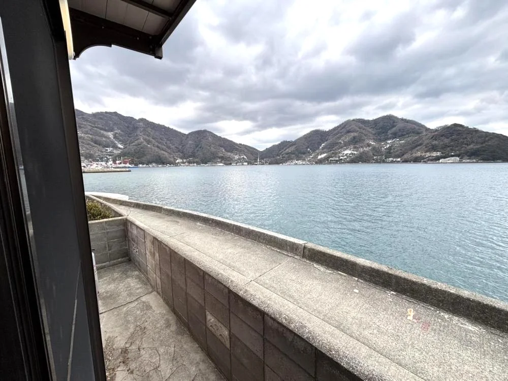 View 12