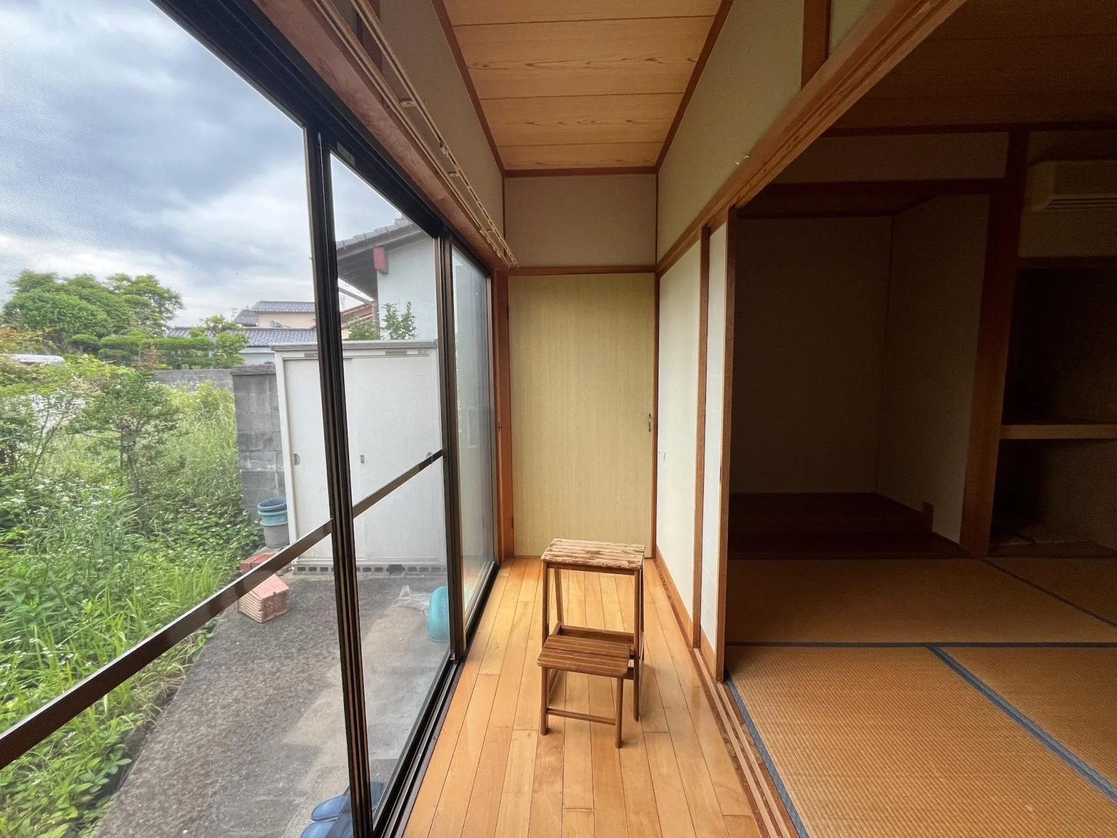 View 12