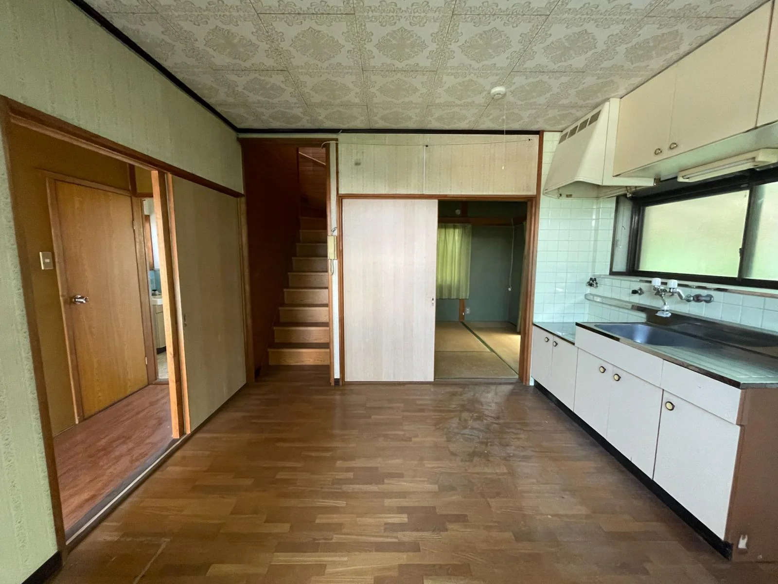 View 9