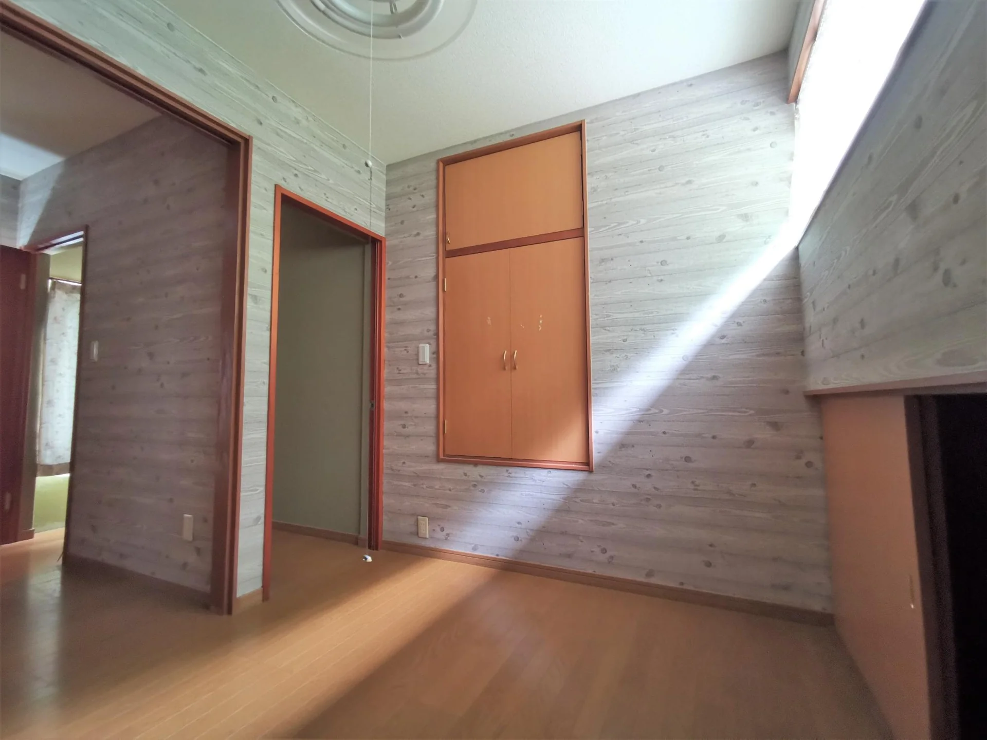 View 25