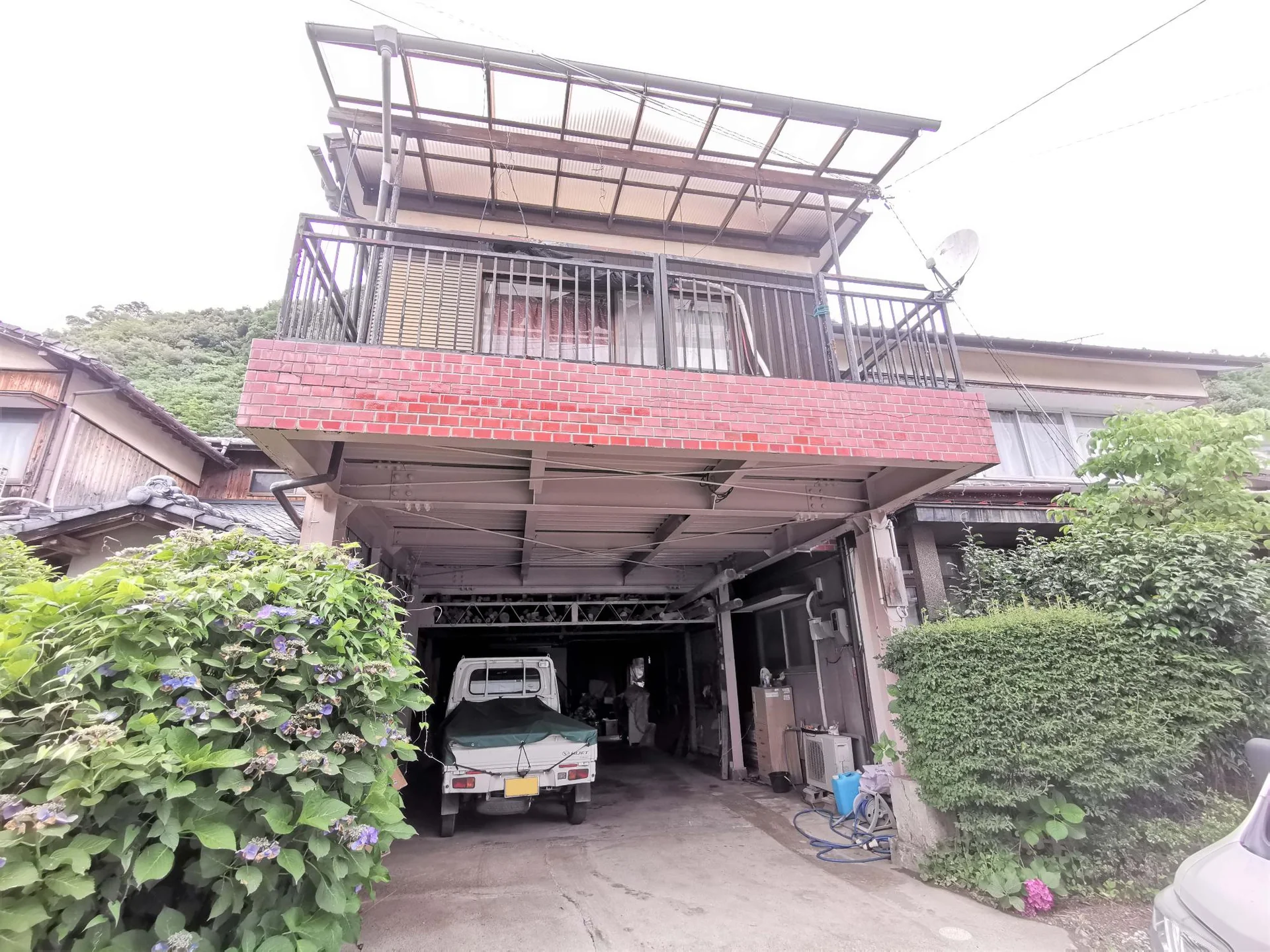 View 32