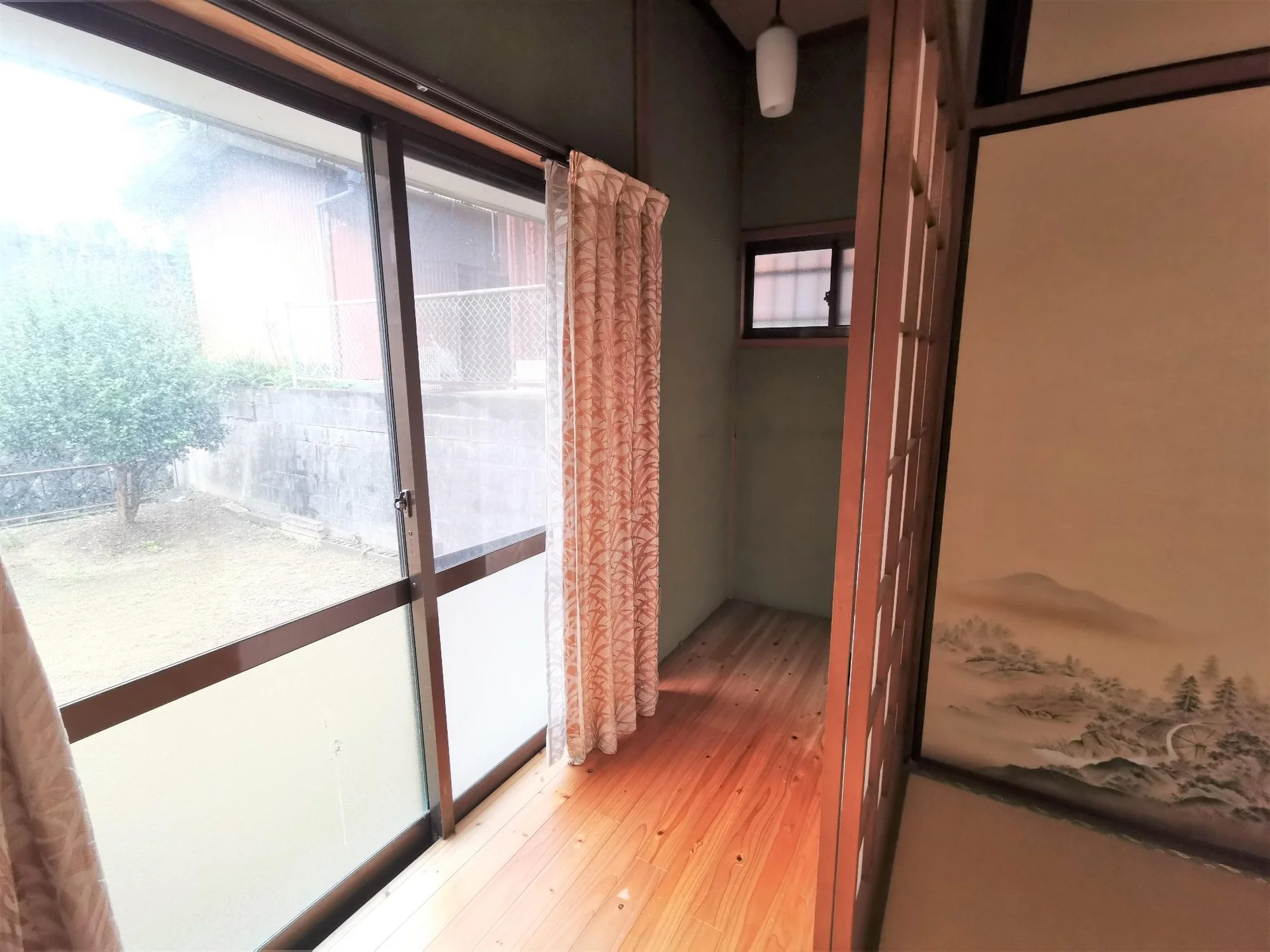 View 25