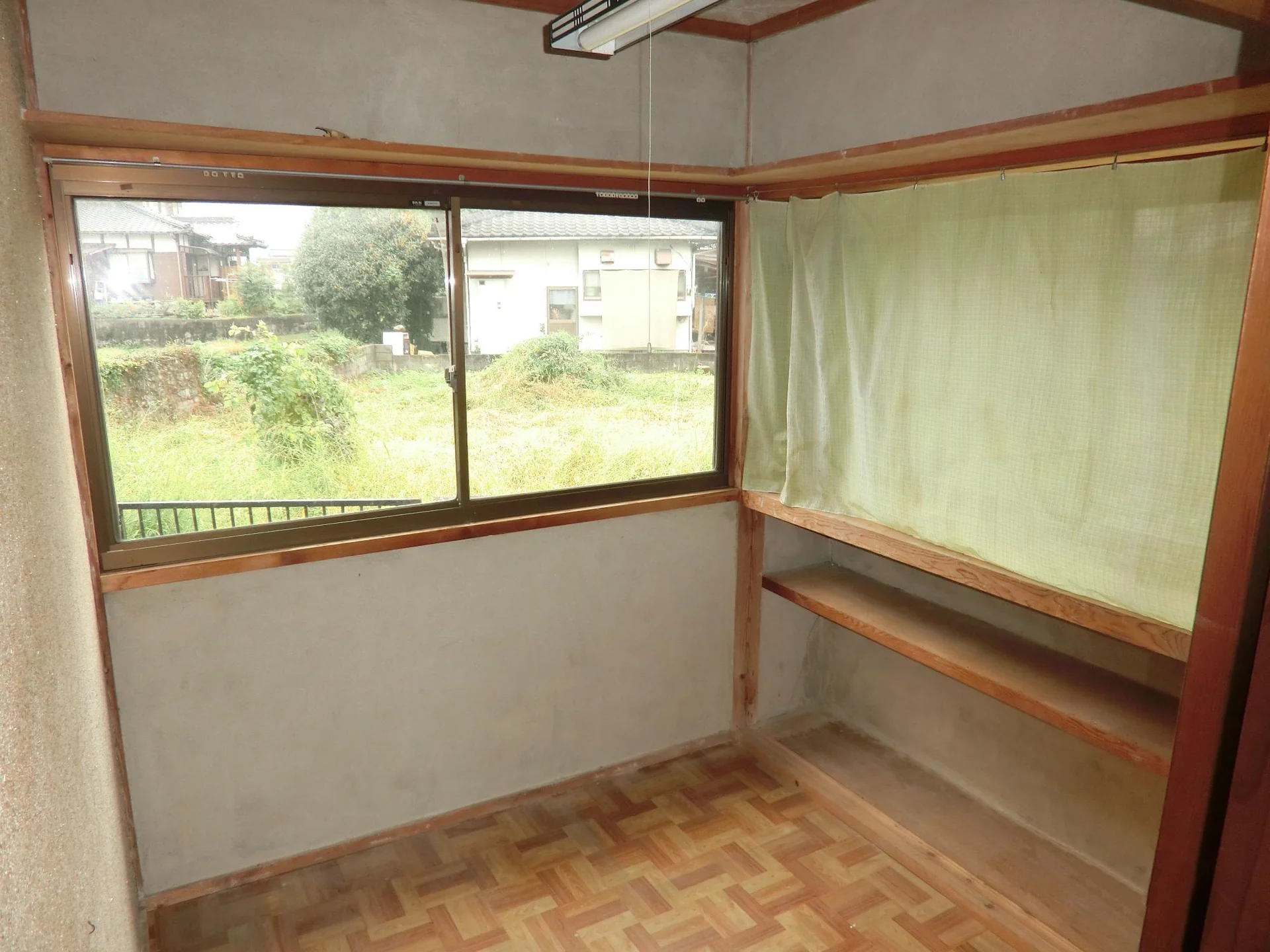 View 12
