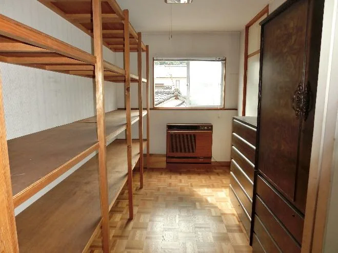 View 28