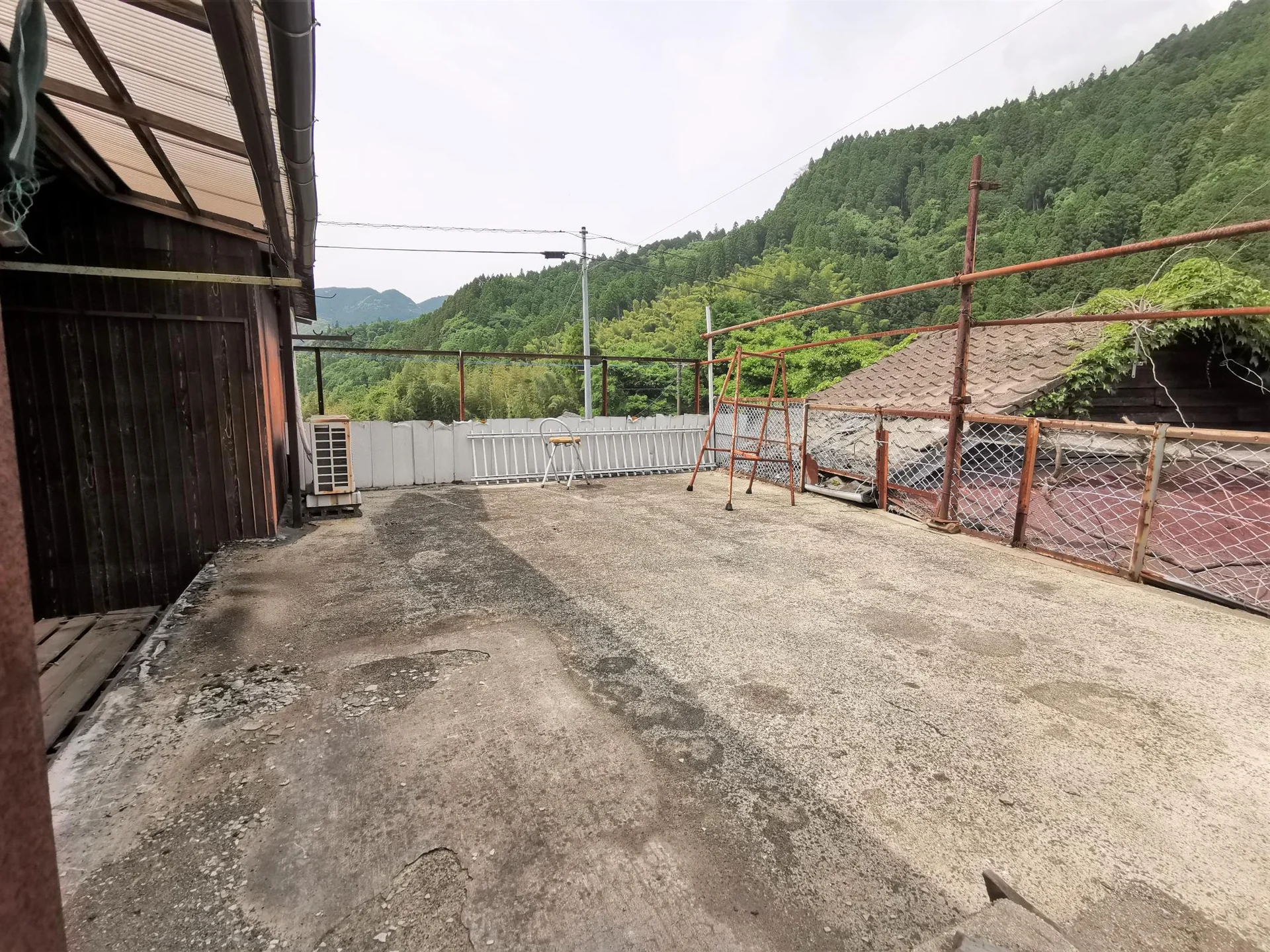 View 24