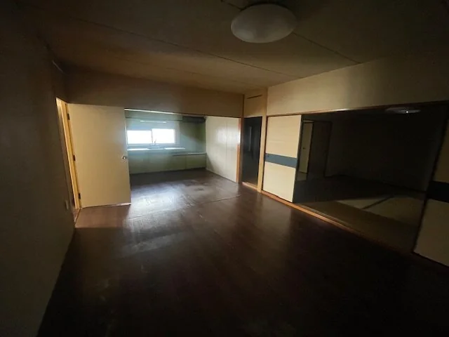 View 3