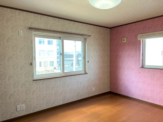 View 24