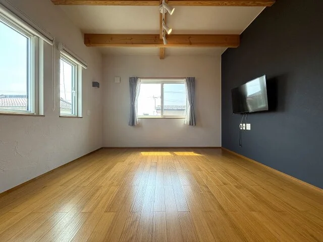 View 12