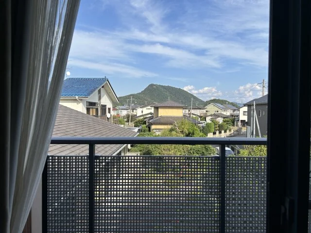 View 3