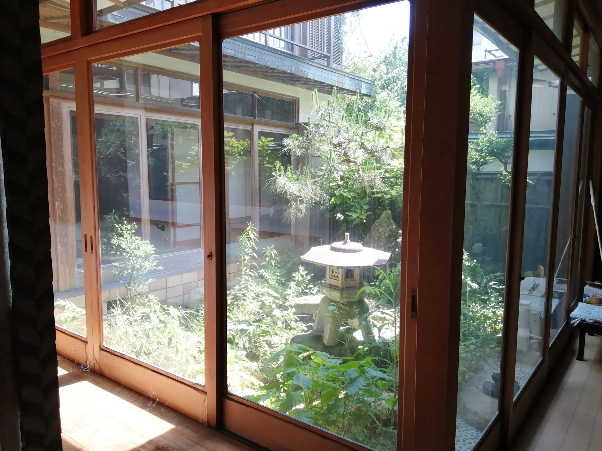 View 12