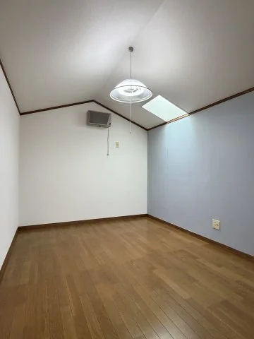 View 24