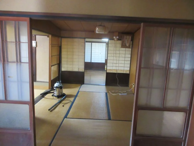 View 12