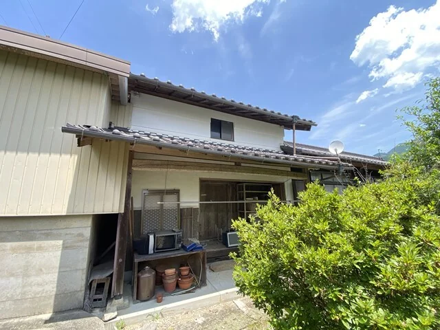View 28