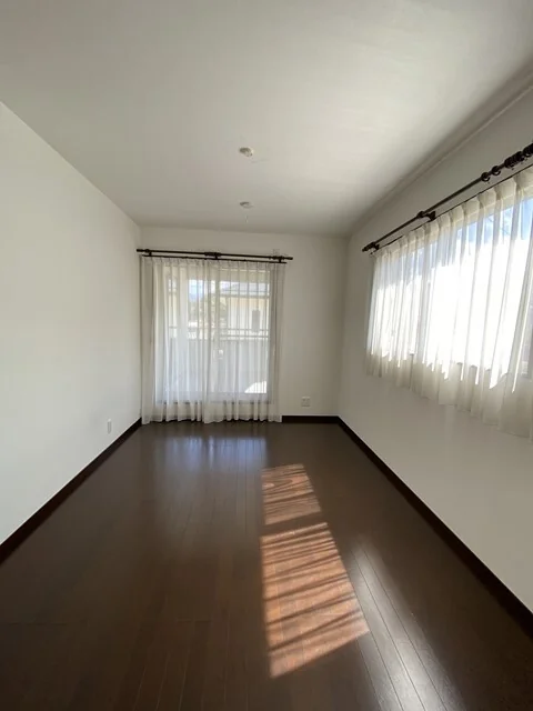 View 8