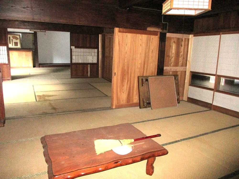 View 3
