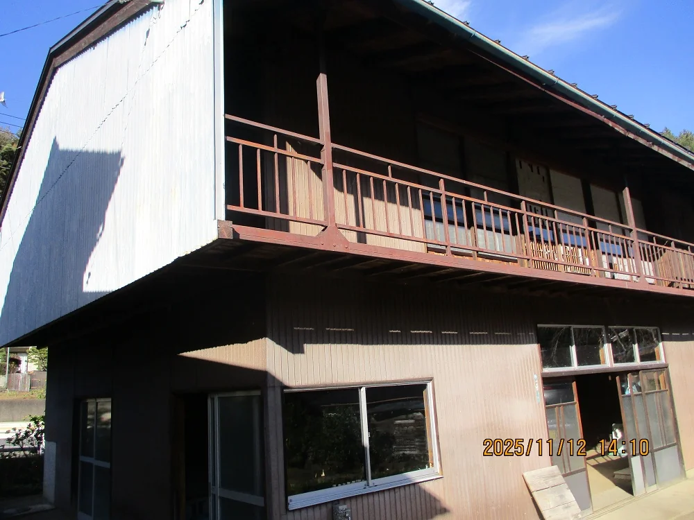 View 12