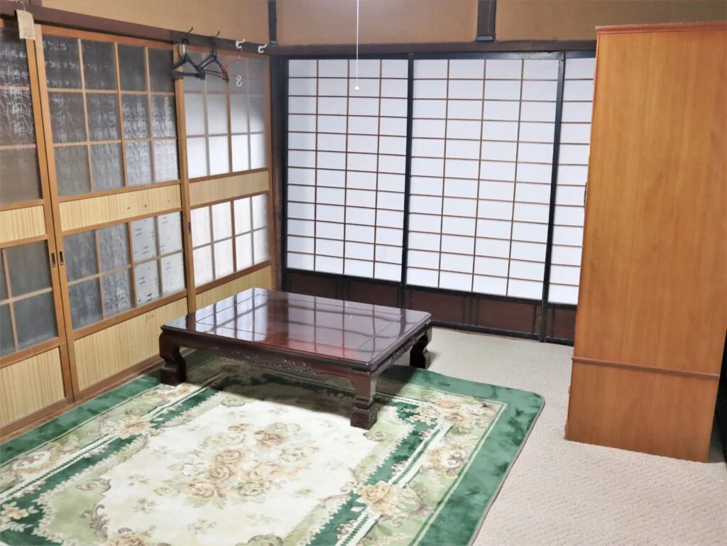 View 3