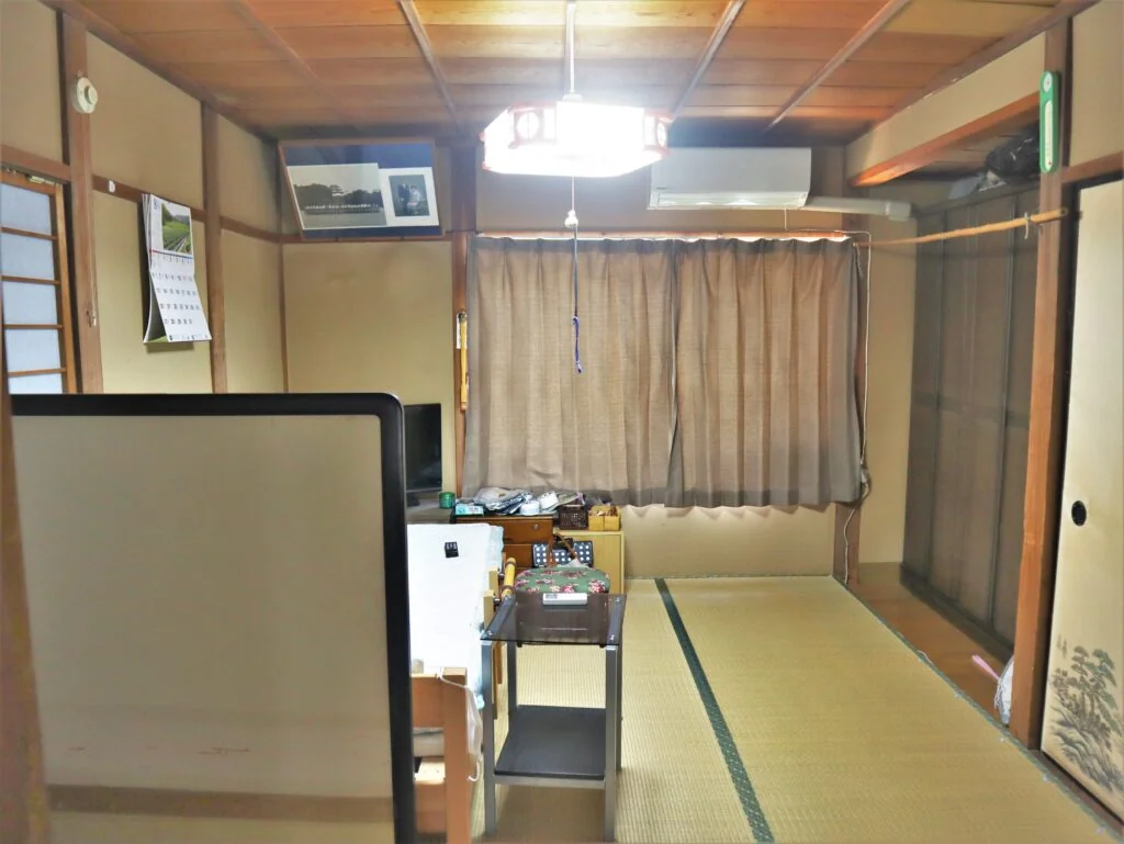 View 3