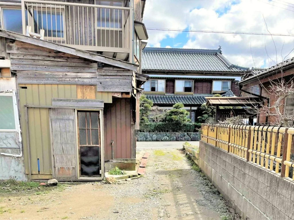 View 16