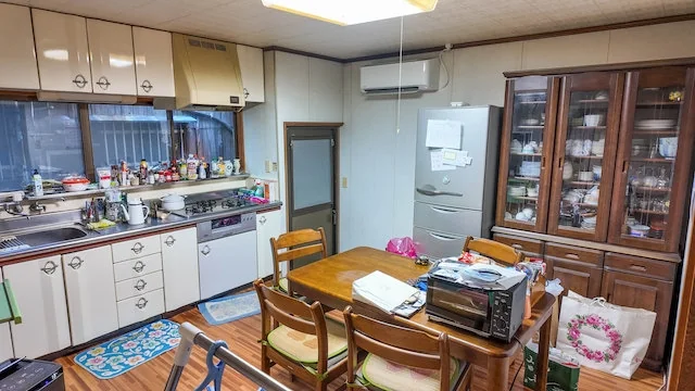 View 10