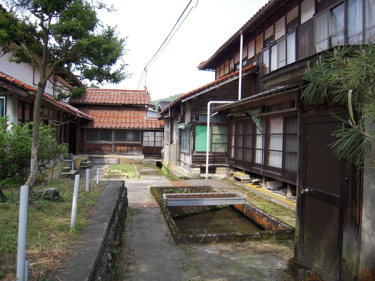 View 2